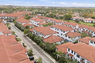 11652 SW 13th Ct, Pembroke Pines, FL 33025 - Photo 31