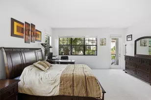 11652 SW 13th Ct, Pembroke Pines, FL 33025 - Photo 15