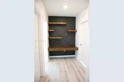 105 Lacewing Pl, Other City - In The State Of Florida, FL 33594 - Photo 7