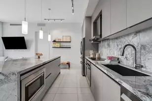 1030 15th St, Miami Beach, FL 33139 - Photo 5