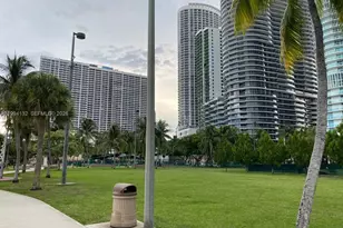 1750 N Bayshore Dr, Miami, FL 33132 - Photo 13