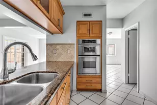 11319 SW 73rd Ln, Miami, FL 33173 - Photo 9