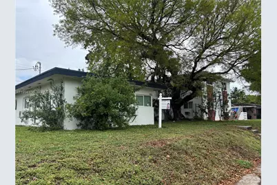 2071 NE 169th St, North Miami Beach, FL 33162 - Photo 1
