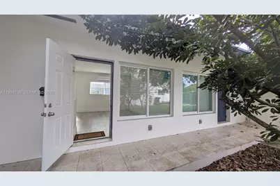 2071 NE 169th St, North Miami Beach, FL 33162 - Photo 25