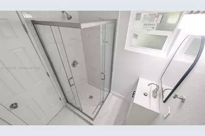 2071 NE 169th St, North Miami Beach, FL 33162 - Photo 37