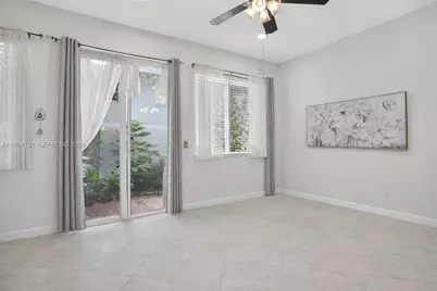 728 SE 2nd St, Pompano Beach, FL 33060 - Photo 3
