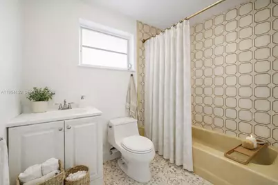 1781 SW 13th St, Miami, FL 33145 - Photo 21