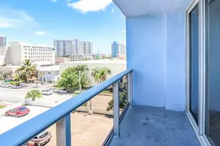 401 69th St, Miami Beach, FL 33141 - Photo 15