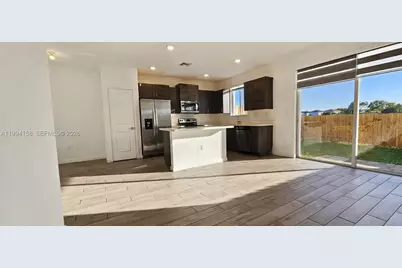 1166 SE 23rd Ave, Homestead, FL 33035 - Photo 3