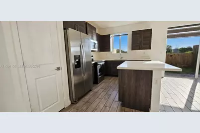 1166 SE 23rd Ave, Homestead, FL 33035 - Photo 7