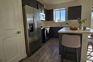 1166 SE 23rd Ave, Homestead, FL 33035 - Photo 7