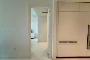 300 Biscayne Blvd Way, Miami, FL 33131 - Photo 17