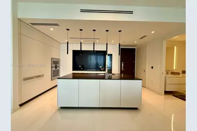 300 Biscayne Blvd Way #2706, Miami, FL 33131 - Photo 5