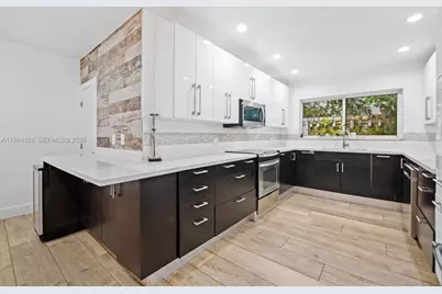 3551 E Glencoe St, Miami, FL 33133 - Photo 3