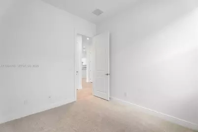 11267 SW Pietra Way, Port Saint Lucie, FL 34987 - Photo 17