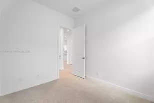 11267 SW Pietra Wy, Port Saint Lucie, FL 34987 - Photo 17