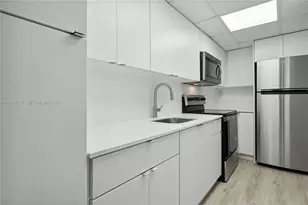 1200 West Ave, Miami Beach, FL 33139 - Photo 9