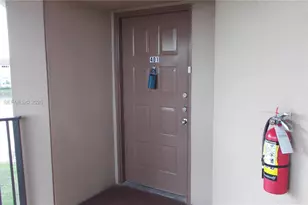 13705 SW 12th St, Pembroke Pines, FL 33027 - Photo 11