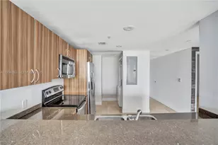 6305 Indian Creek Dr, Miami Beach, FL 33141 - Photo 11