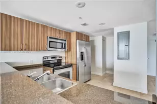 6305 Indian Creek Dr, Miami Beach, FL 33141 - Photo 9