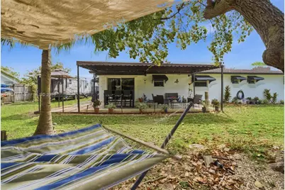 28500 SW 161st Ave, Homestead, FL 33033 - Photo 13