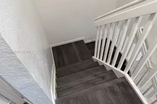 650 NW 170th Terrace, Pembroke Pines, FL 33028 - Photo 15