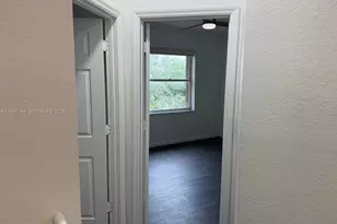 650 NW 170th Terrace, Pembroke Pines, FL 33028 - Photo 29