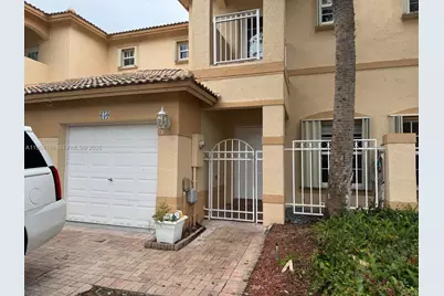 650 NW 170th Ter #650, Pembroke Pines, FL 33028 - Photo 3
