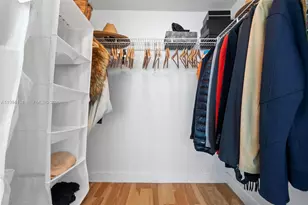 500 Brickell Ave, Miami, FL 33131 - Photo 11