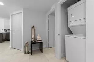 500 Brickell Ave, Miami, FL 33131 - Photo 27