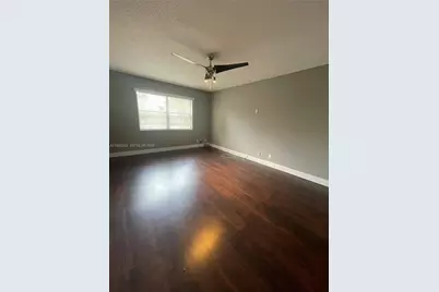 5961 N Falls Cir Dr #309, Lauderhill, FL 33319 - Photo 9