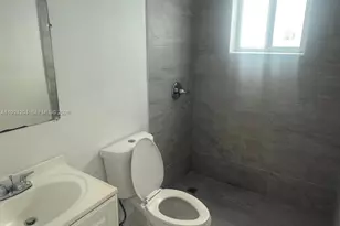2622 NW 24th St, Miami, FL 33142 - Photo 13
