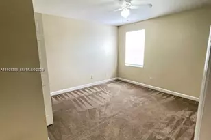 19183 N Hibiscus St, Weston, FL 33332 - Photo 5