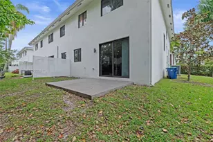 3242 SW 44th St, Dania Beach, FL 33312 - Photo 29