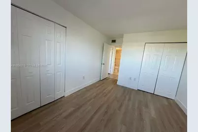 8185 NW 7th St #517, Miami, FL 33126 - Photo 17