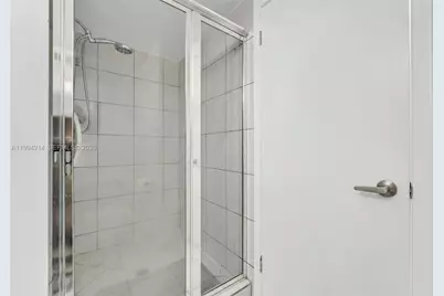 2500 Parkview Dr #1418, Hallandale Beach, FL 33009 - Photo 17