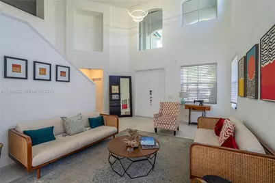 910 Sunflower Cir, Weston, FL 33327 - Photo 9