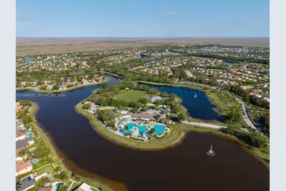 910 Sunflower Cir, Weston, FL 33327 - Photo 45