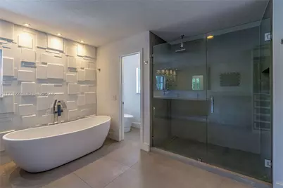 910 Sunflower Cir, Weston, FL 33327 - Photo 31