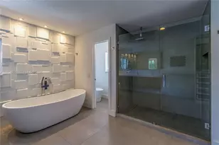 910 Sunflower Cir, Weston, FL 33327 - Photo 31