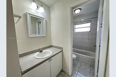 11346 SW 2nd St #Front, Sweetwater, FL 33174 - Photo 7