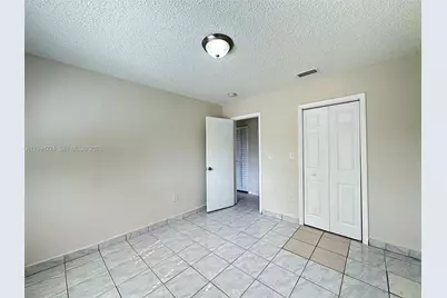 11346 SW 2nd St #Front, Sweetwater, FL 33174 - Photo 5