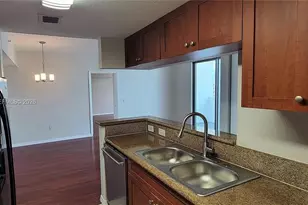 36 NW 6th Ave, Miami, FL 33128 - Photo 7