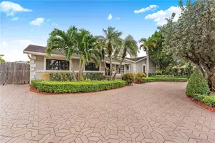 2385 SW 131st Pl, Miami, FL 33175 - Photo 31