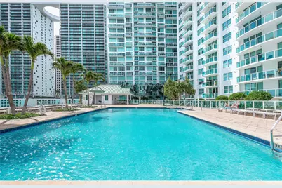 31 SE 5th St #3914, Miami, FL 33131 - Photo 5