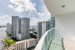 31 SE 5th St, Miami, FL 33131 - Photo 33