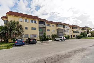4043 NW 16th St #207, Lauderhill, FL 33313 - Photo 5