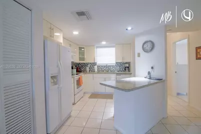 [Address not provided], Sunny Isles Beach, FL 33160 - Photo 9