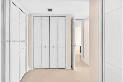 20379 W Country Club Dr #2236, Aventura, FL 33180 - Photo 23