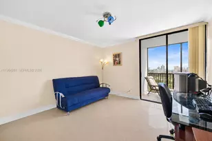 20379 W Country Club Dr, Aventura, FL 33180 - Photo 15